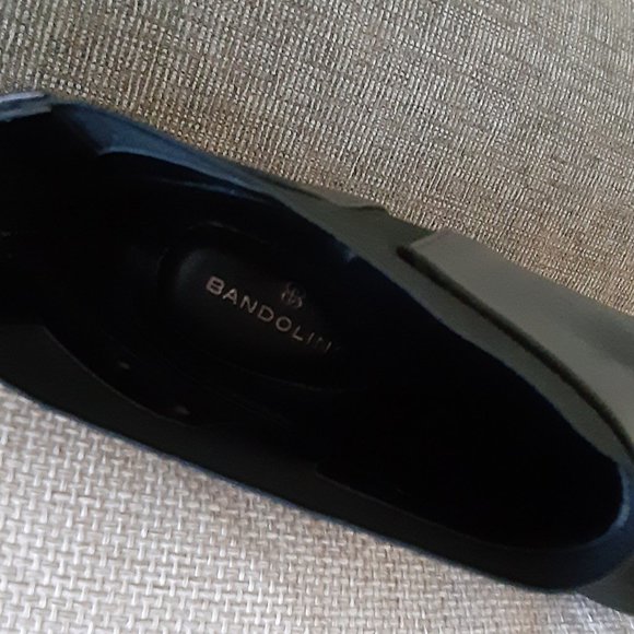 Bandolino Ankle Boot - Picture 5 of 5